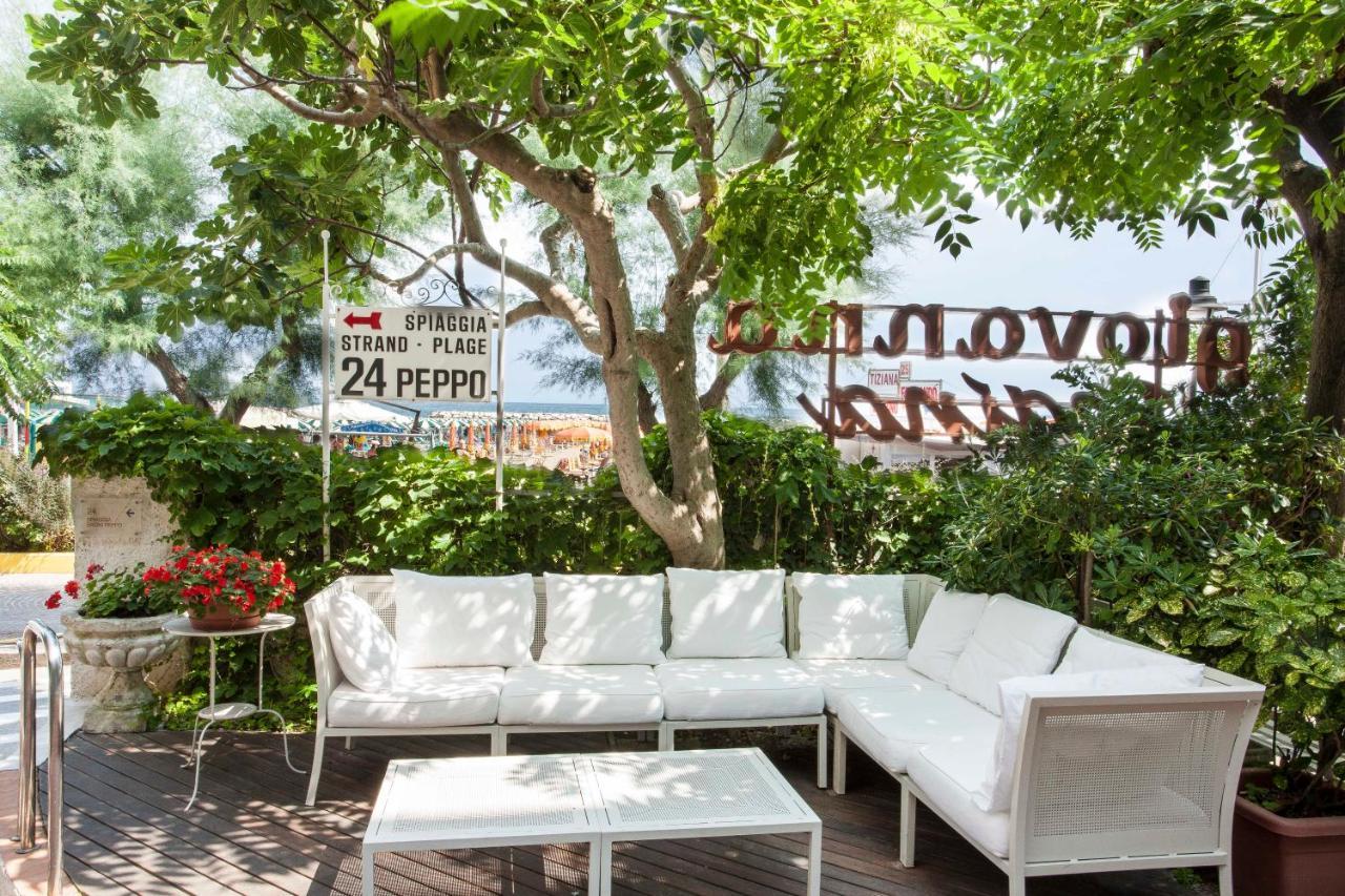 Giovanna Regina Hotel Gabicce Mare Exterior photo