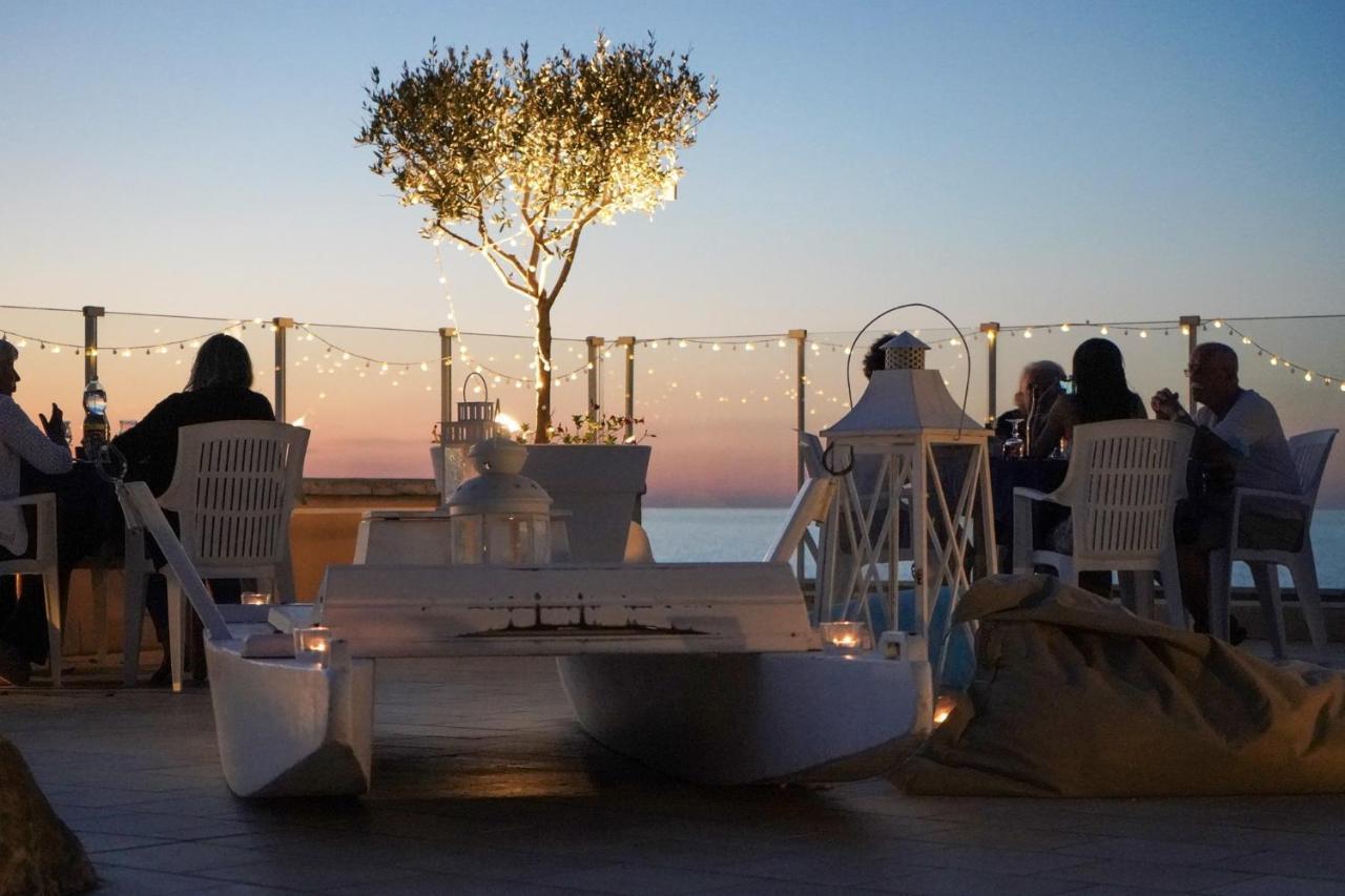 Giovanna Regina Hotel Gabicce Mare Exterior photo