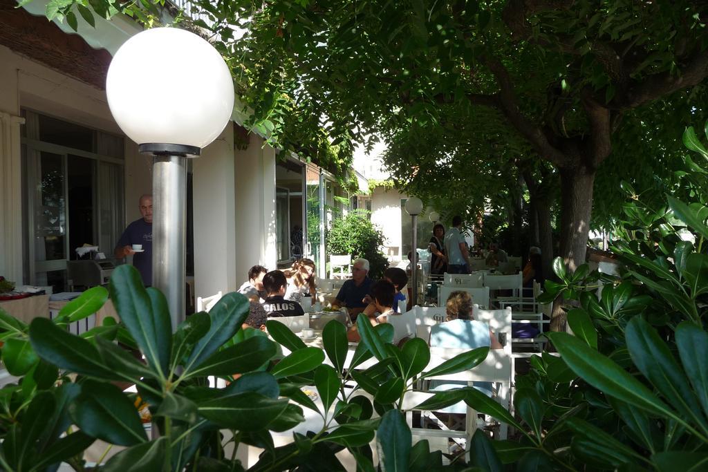 Giovanna Regina Hotel Gabicce Mare Exterior photo